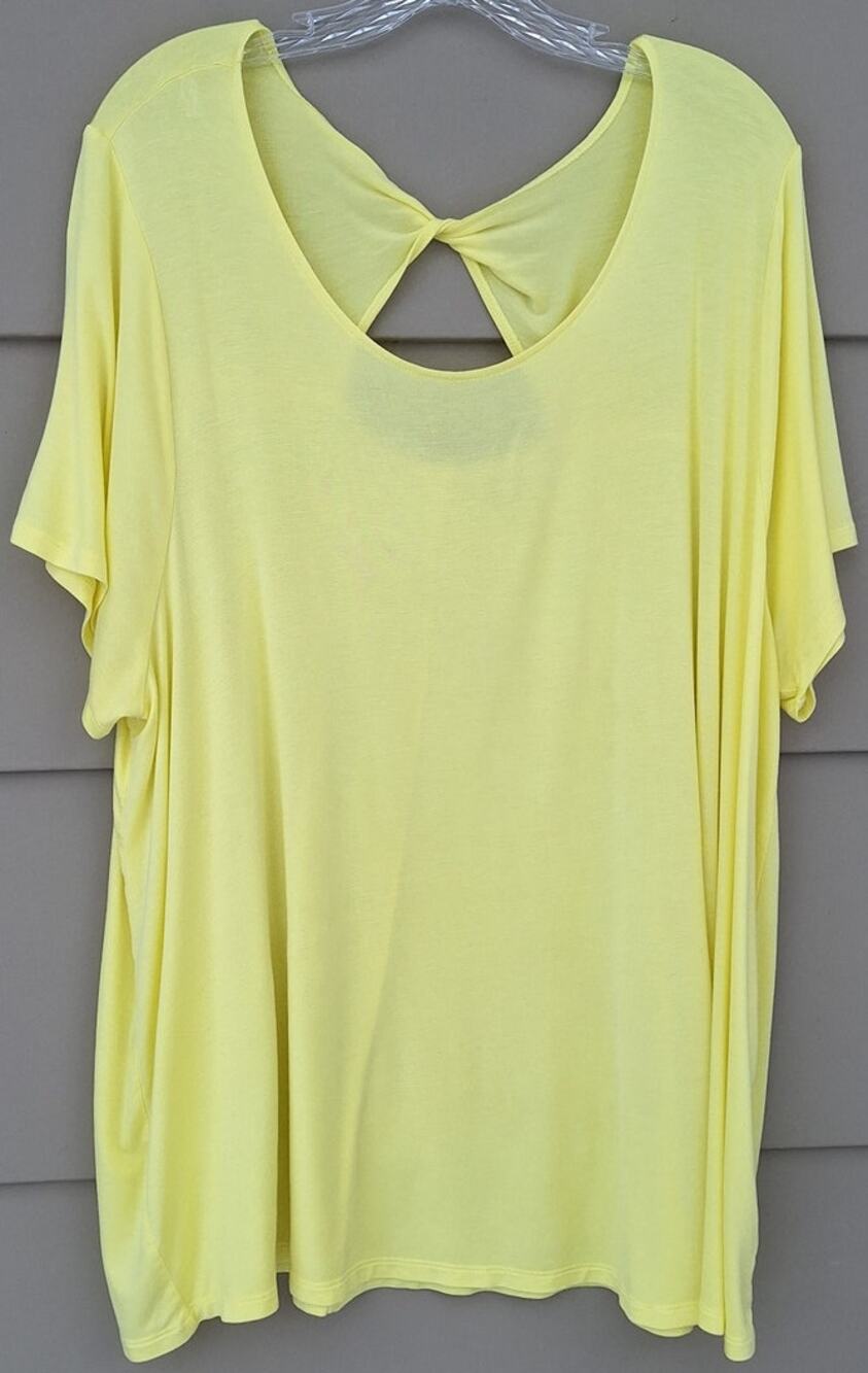 Lane Bryant Swing Tunic Short sleeves Back Cutout Yellow Size 26-28 Rayon Spring